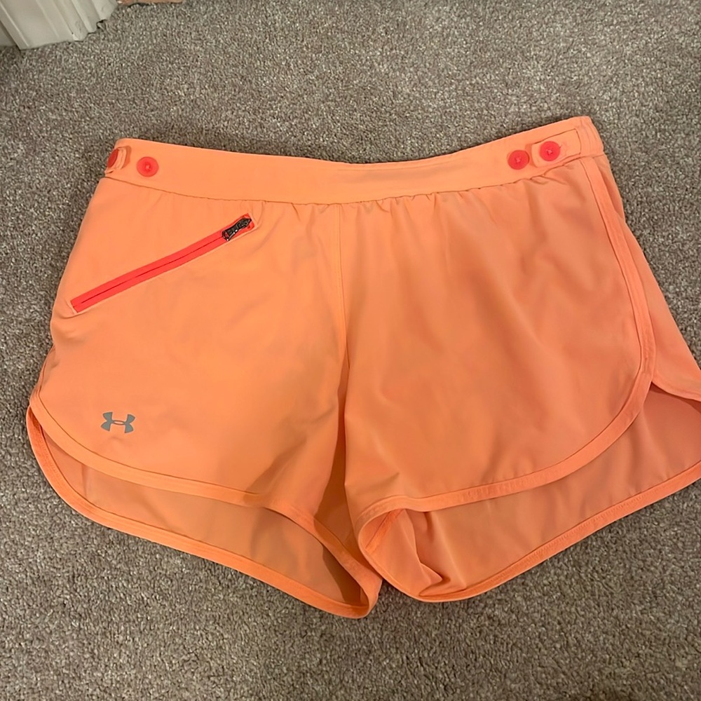 Under Armour size small orange workout short